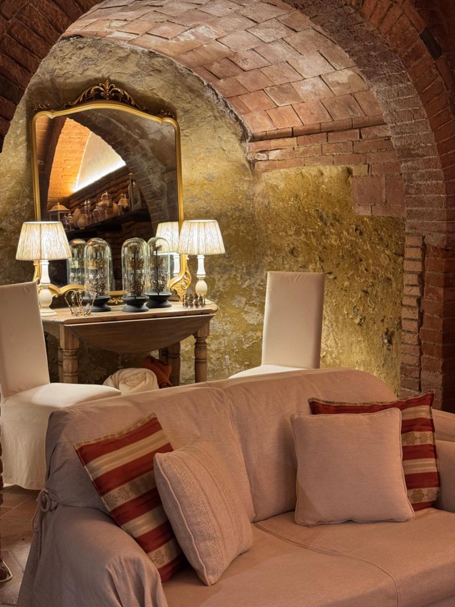 La Casetta Di Borgo Лаятико Экстерьер фото
